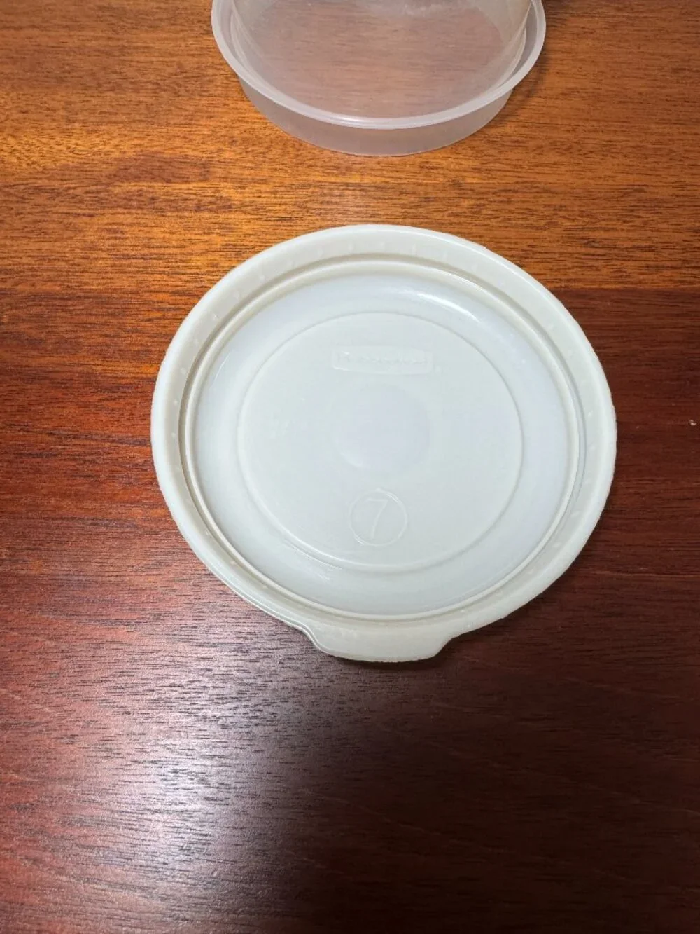 Vintage Rubbermaid Servin' Saver #7 Round 3 Cup Container With Lid